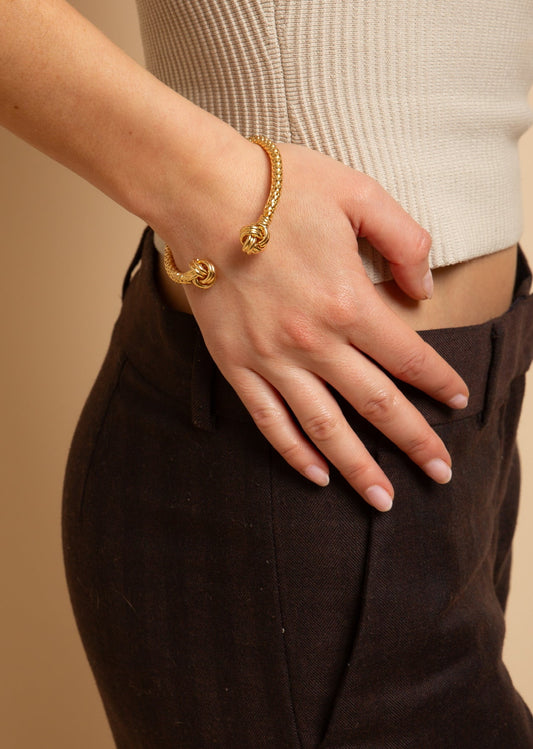 Nodo d'oro Cuff